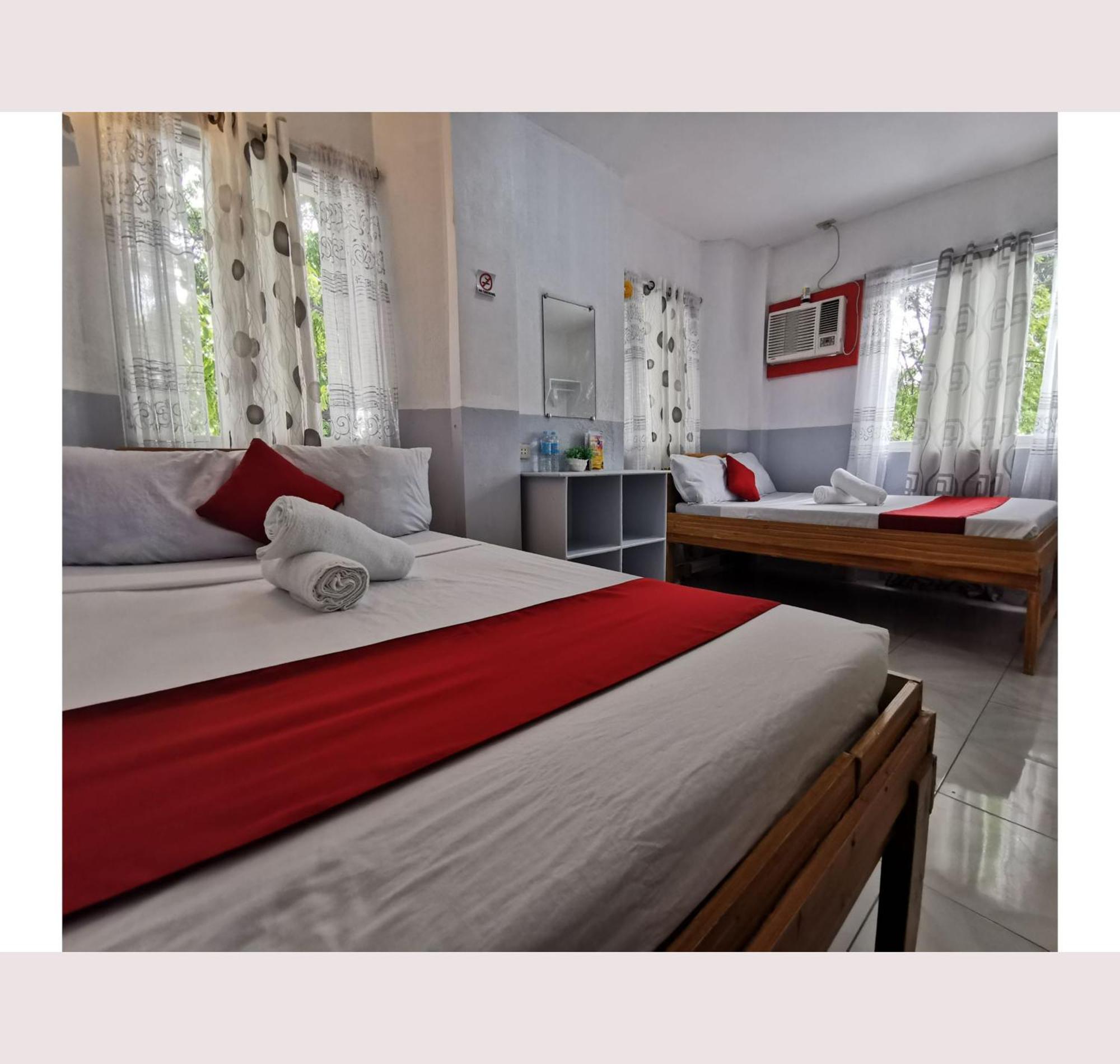 Hotel Oyo 449 Sunrise 888 à Oslob Extérieur photo